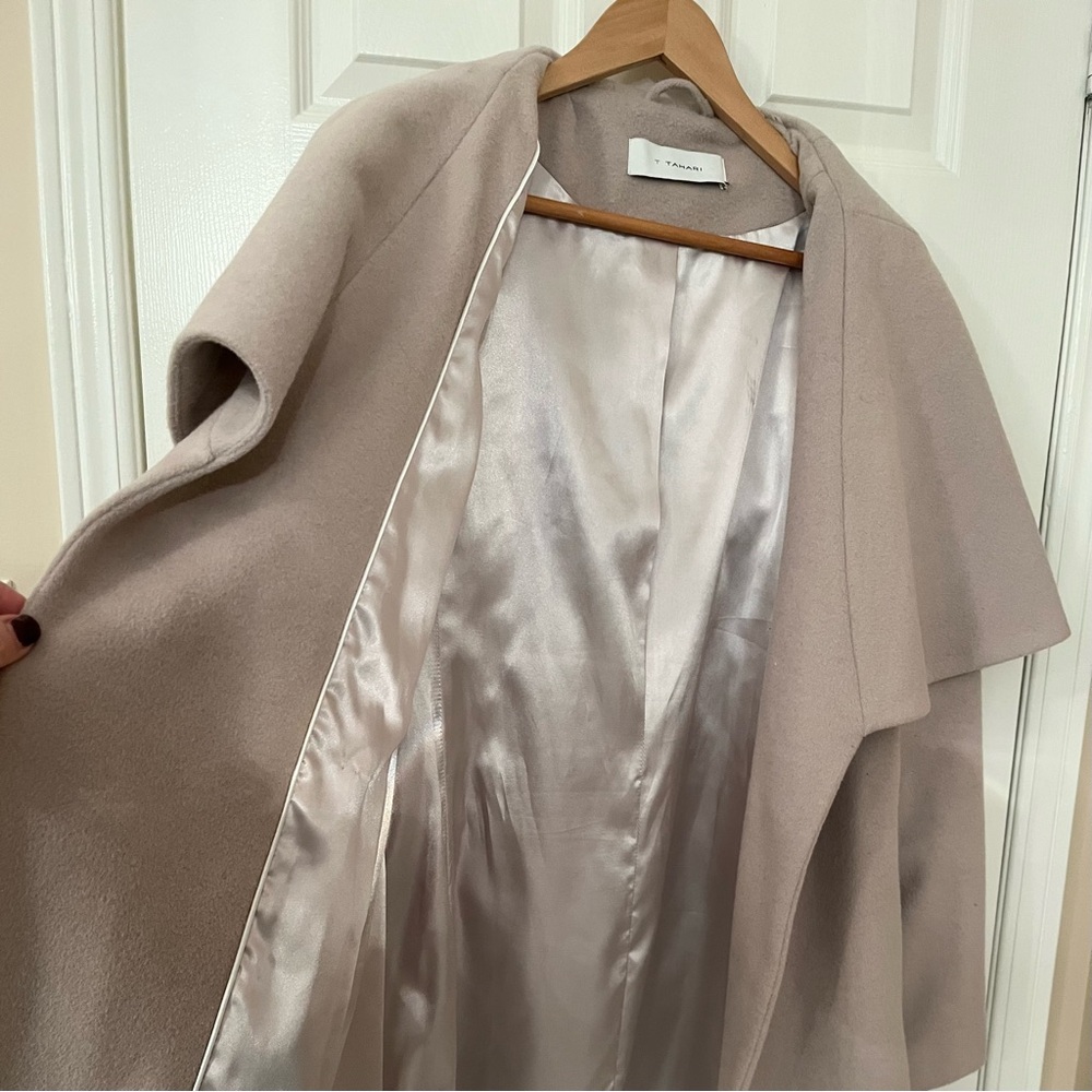 T Tahari Wool Blend Wrap Coat Shawl Collar Belted Women’s Size L - Picture 5 of 15
